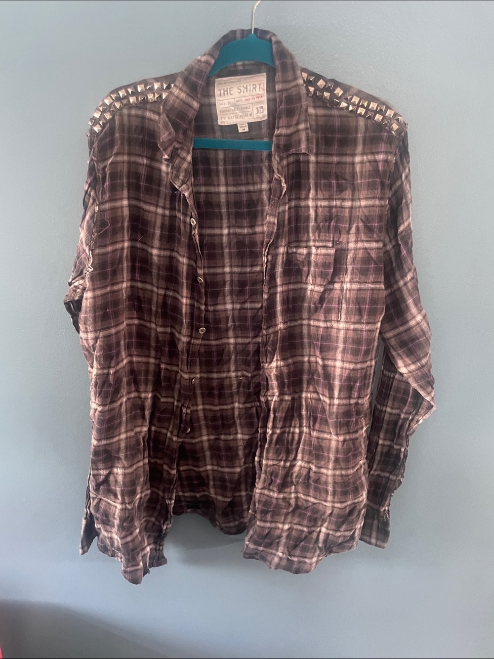 Stud-Shoulder Plaid Button-Up Shirt in Black and Purple